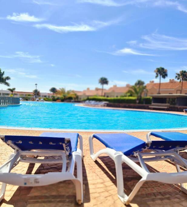 Homely Apt In Modern Building With Pool San Miguel de Abona Exteriér fotografie